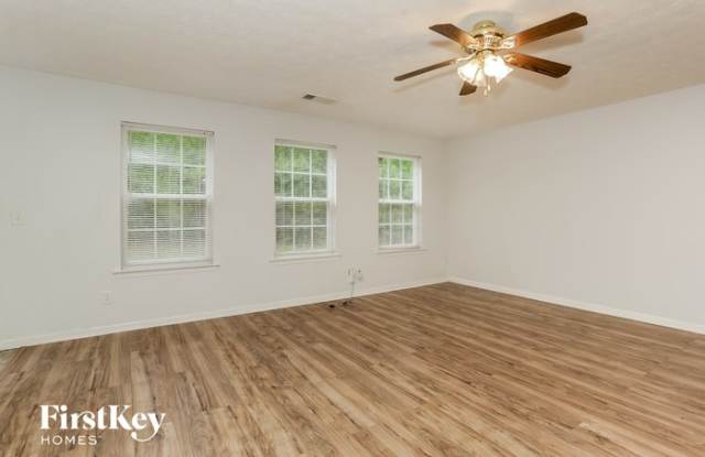 206 Bridgestone Lane Gallery 3