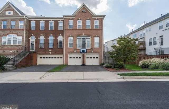 42999 MARBURG TERRACE - 42999 Marburg Terrace, Broadlands, VA 20148