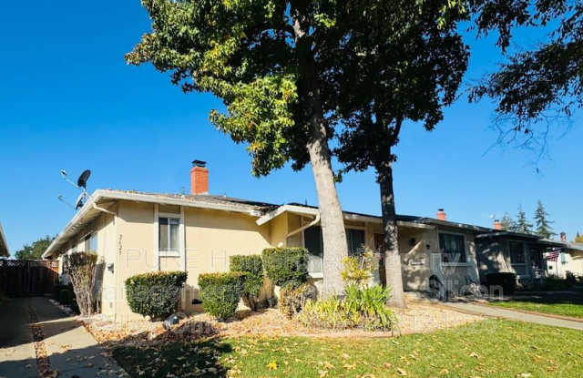 2629 Skylark Drive Gallery 1