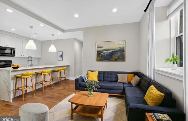 1420 E SUSQUEHANNA Avenue unit: C photos photos