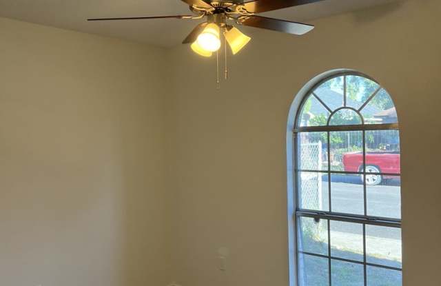 1607 Kennedy Avenue Gallery 1