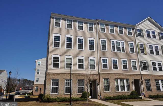 14797 MASON CREEK CIR - 14797 Mason Creek Cir, Neabsco, VA 22191