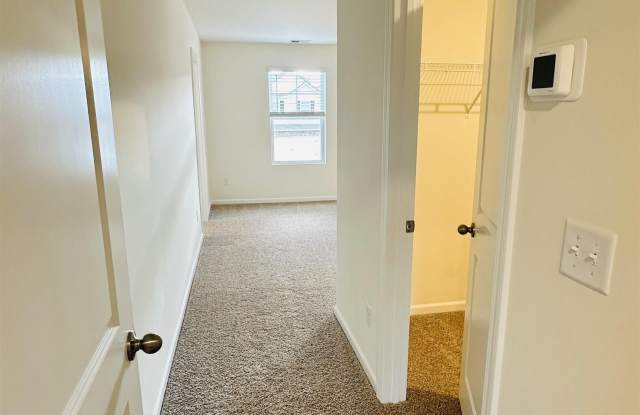 6079 Willutuck Drive Gallery 3