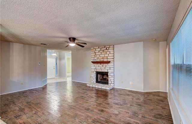 3110 Blazing Star Trl Gallery 3