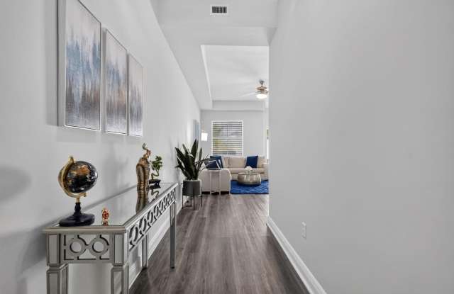 2674 N FEDERAL Gallery 2