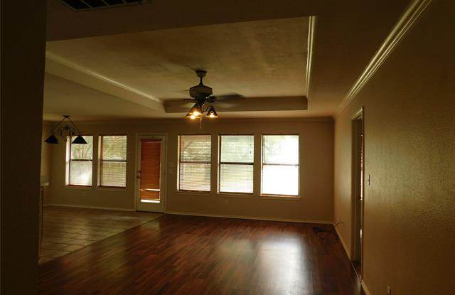 1508 Spanish Trail Drive Gallery 2