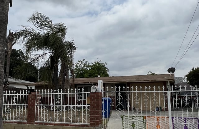 12966 Glamis St - 12966 Glamis Street, Los Angeles, CA 91331
