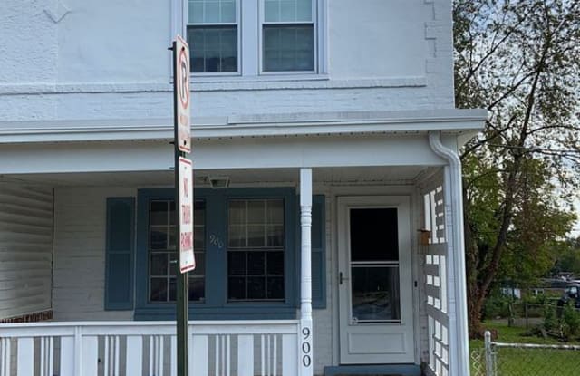 900 Haws Ave - 900 Haws Avenue, Norristown, PA 19401