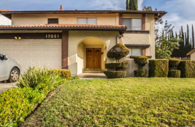 17021 Timber Ridge Drive Gallery 2