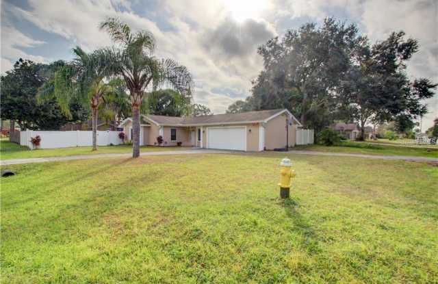 2773 TERRACE DRIVE N Gallery 2