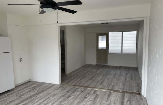 910 PUMEHANA ST - L Gallery 2