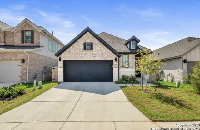 13238 Fantine Fields photos photos