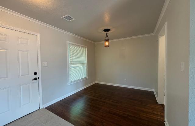 Brookside Bungalow! Gallery 4