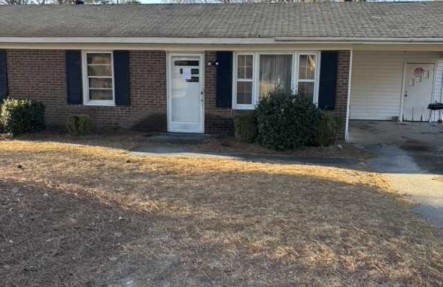 303 Brentwood Dr photos photos