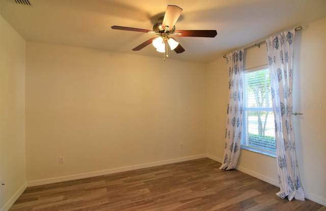 2519 FORMAX DRIVE Gallery 4