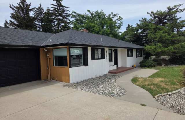 4 Bed 2 Bath Golf Course Living photos photos