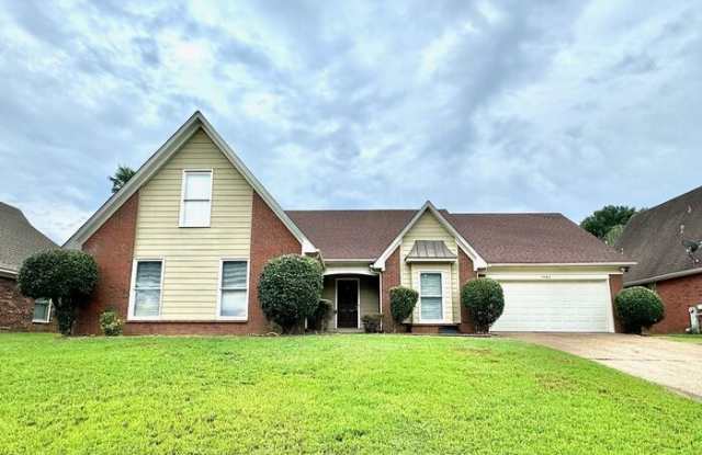 4484 Pinegate Drive - 4484 Pinegate Drive, Shelby County, TN 38125