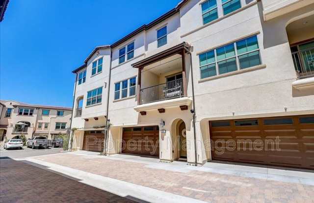303 Limestone Gallery 1
