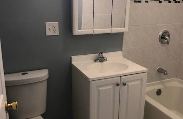 10 Highland St Apt 2H Gallery 4