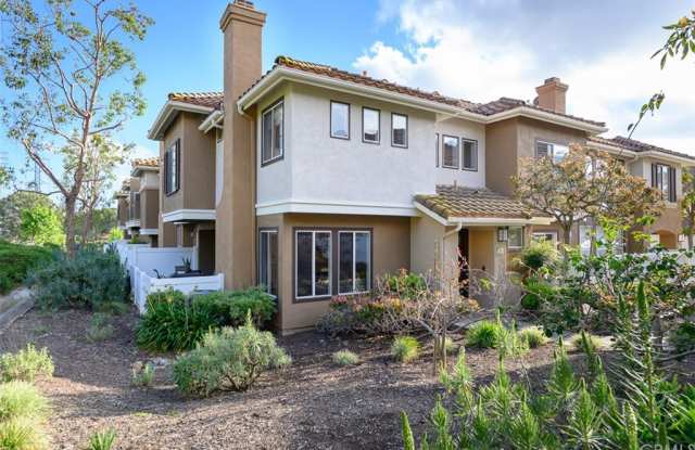 216 Valley View - 216 Valley View Terrace, Mission Viejo, CA 92692