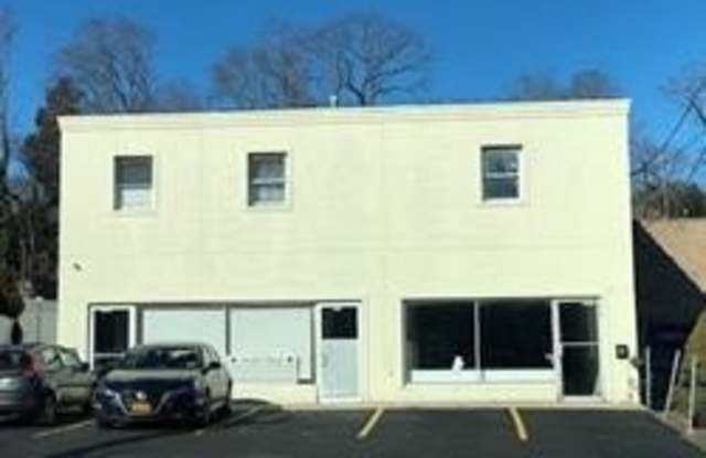 813 Fort Salonga Road unit: A - 813 Fort Salonga Road, Northport, NY 11768