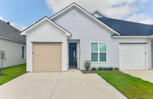 4808 W Dacha Ln - 4808 West Dacha Lane, Shenandoah, LA 70817