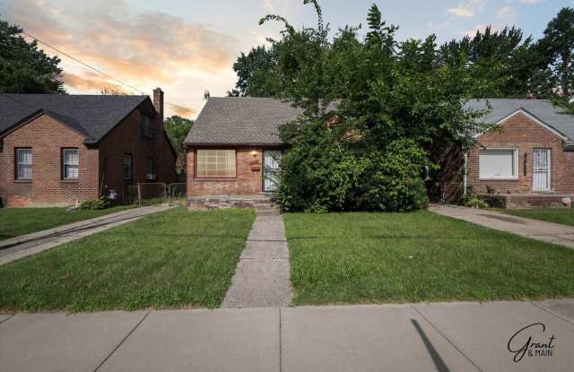 $1,200/month - 3 Bed 1 Bath photos photos