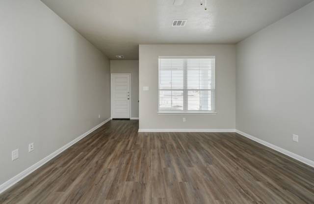 1115 Trellis Pass Gallery 3