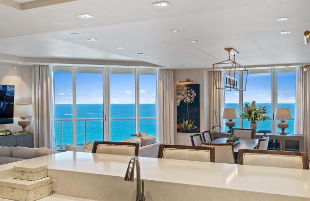 2700 N Ocean Drive Gallery 1