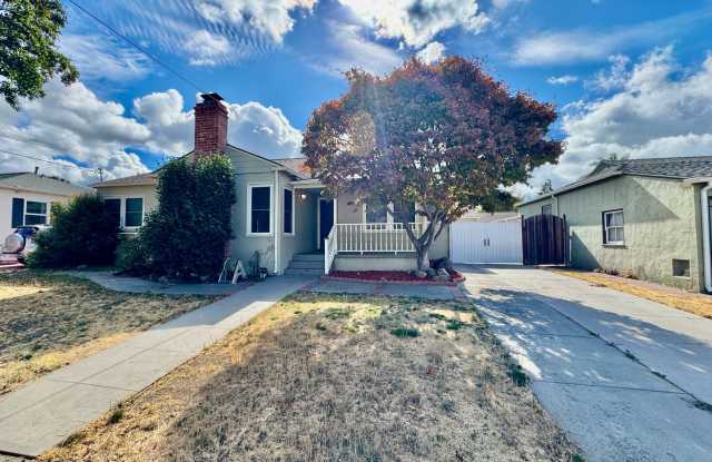 Remodeled 3Bed/2Bath Home in San Leandro – Near Downtown  BART - 267 Bowling Green Street, San Leandro, CA 94577