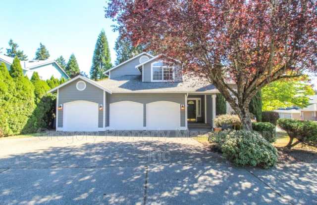 9300 138th Ct NE - 9300 138th Court Northeast, Redmond, WA 98052