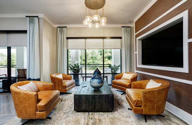 Vintage Franklin Apartments Gallery 2