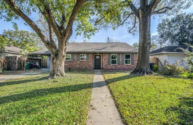 8513 Robindell Drive Gallery 4