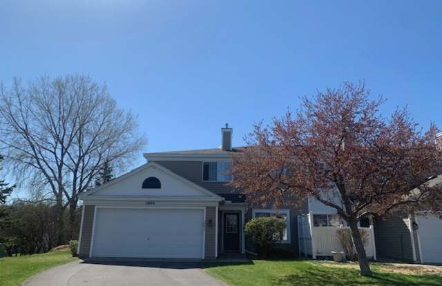 2 BR/2 BA End-Unit Townhome in a Great Burnsville Location! - 1805 Southcross Drive West, Burnsville, MN 55306 2 BR/2 BA End-Unit Townhome in a Great Burnsville Location! - 1805 Southcross Drive West, Burnsville, MN 55306
