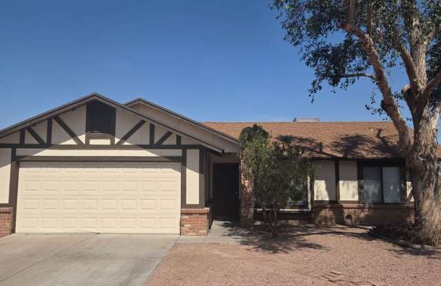 Higley & University single level house photos photos