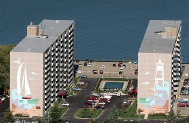 30901 Lakeshore Blvd - 30901 Lake Shore Blvd, Willowick, OH 44095