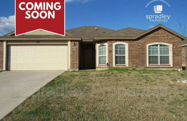 108 McFaddan Ln photos photos