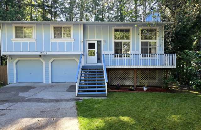 530 Northwest Carolyn Lane - House photos photos
