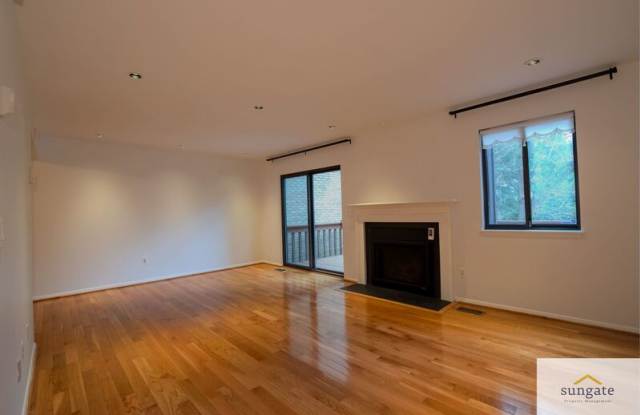 418 Five Farms Ln Gallery 4