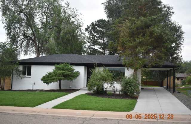 4 bedroom / 3 bath / Beautifully Updated photos photos