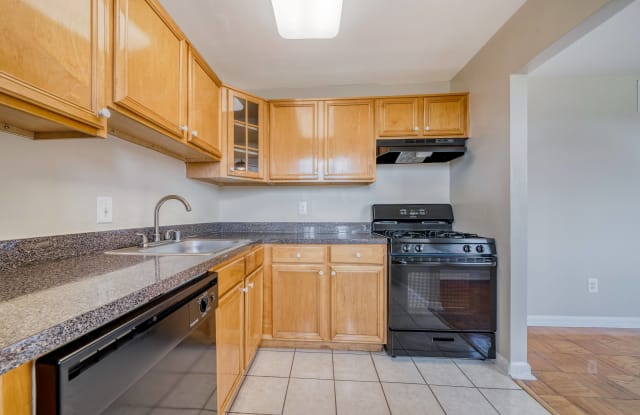 8600 Apartments photos photos