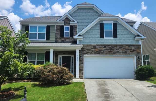1205 Willowcrest Road - ASHTON HALL (Durham, NC) - 1205 Willowcrest Road, Durham, NC 27703