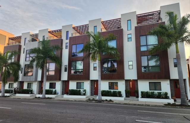 130 8th Street North - 1 photos photos