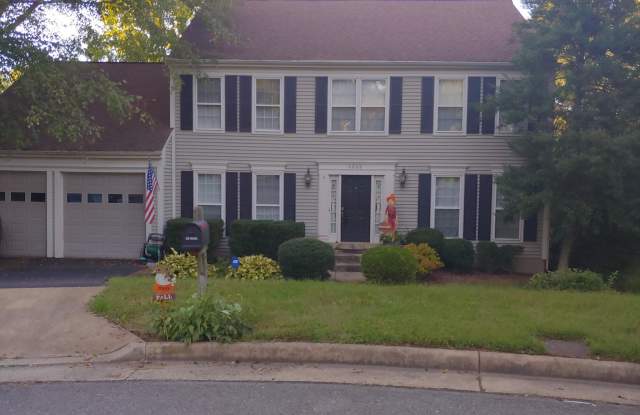 6648 ROCKLAND DRIVE - 6648 Rockland Drive, Centreville, VA 20124