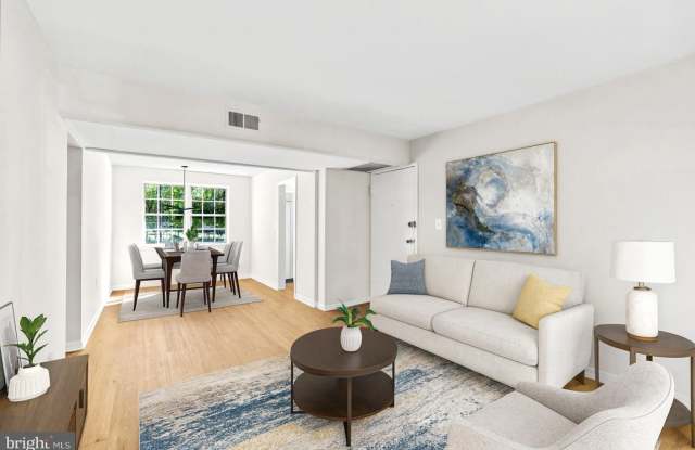 6617 E WAKEFIELD Drive unit: A-1 photos photos
