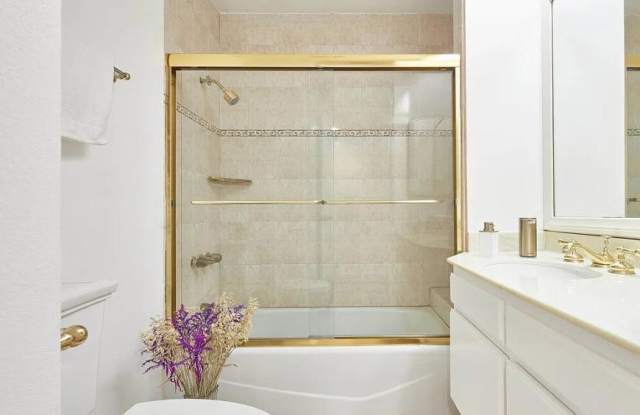1312 South Saltair Ave. photos photos