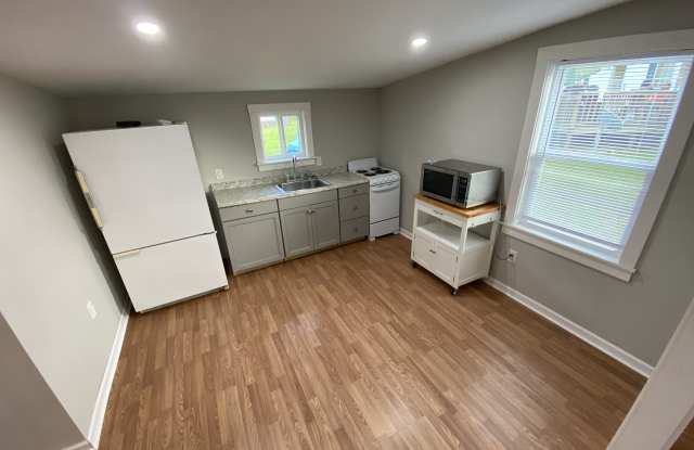 108 Country Ct photos photos