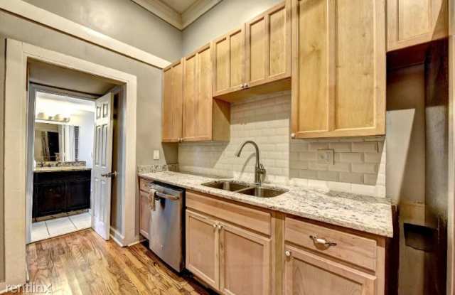 1033 Hemphill Ave NW Gallery 4