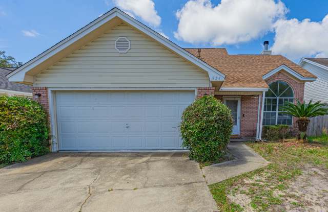 924 Village Lane photos photos