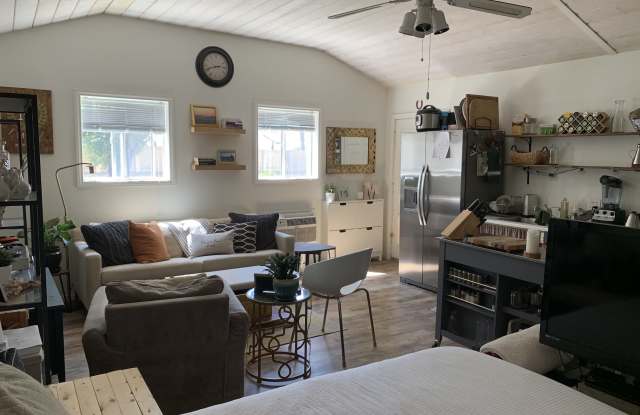13741 Gershon Pl Gallery 2